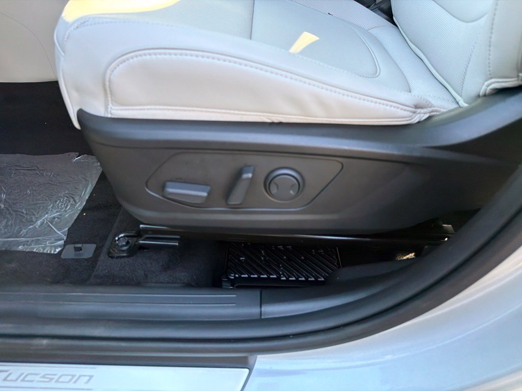 New 2026 Hyundai Tucson Limited AWD/4WD image 15