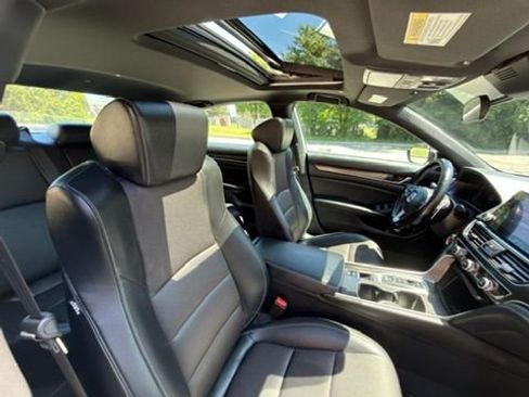 Used 2022 Honda Accord Sport image 31