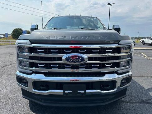 Certified 2025 Ford F250 Lariat w/ Chrome Package AWD/4WD image 3
