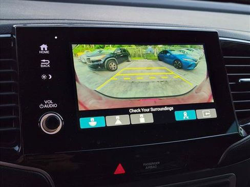 Used 2024 Honda Passport EX-L image 12
