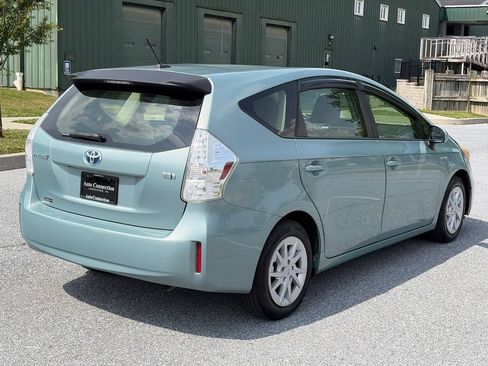 Used 2014 Toyota Prius V Three FWD image 7