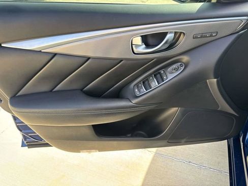 Used 2016 INFINITI Q50 Red Sport 400 image 25