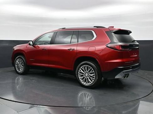Used 2024 GMC Acadia Denali AWD/4WD image 7