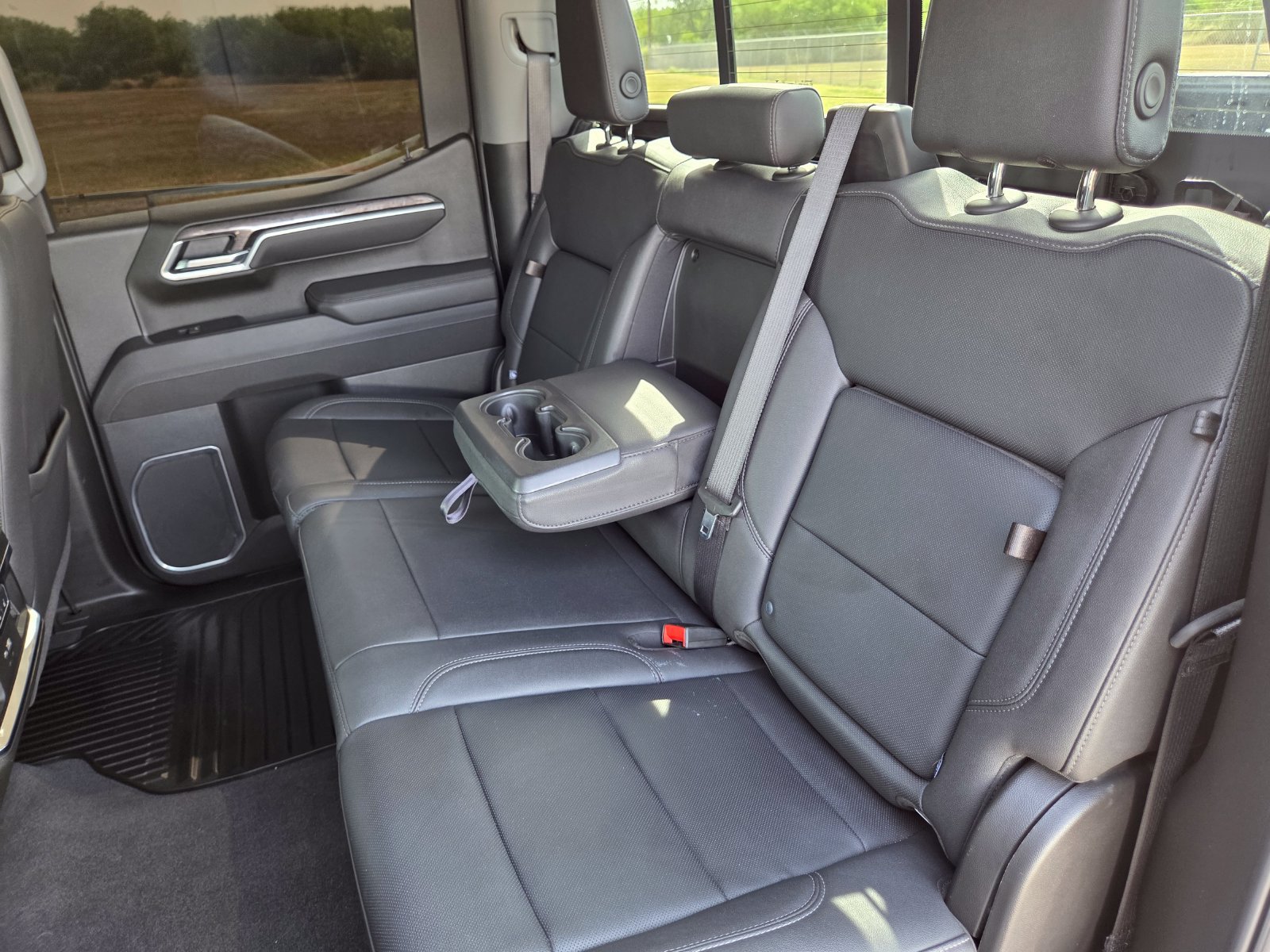 Used 2025 Chevrolet Silverado 1500 LTZ w/ Z71 Off-Road Package AWD/4WD image 27