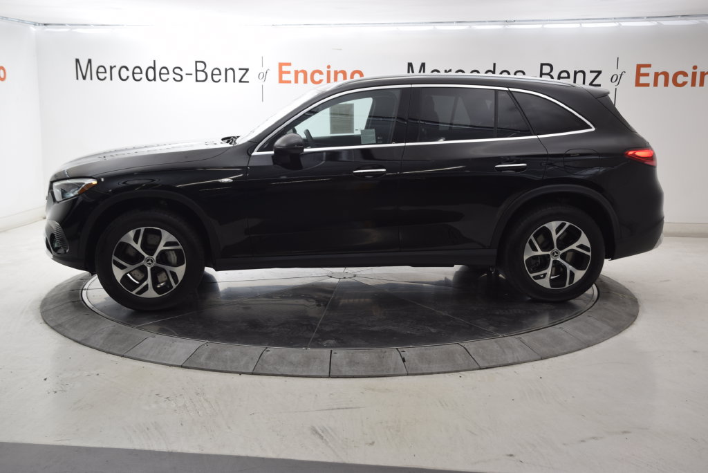 Certified 2025 Mercedes-Benz GLC 350e 4MATIC image 3