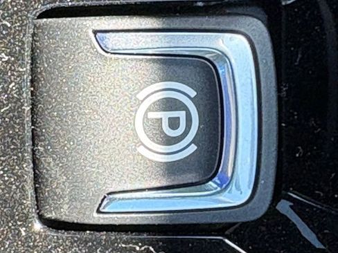 New 2026 Chevrolet Colorado Trail Boss AWD/4WD image 34
