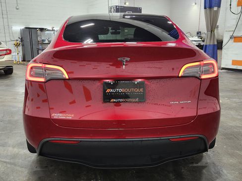 Used 2023 Tesla Model Y Long Range image 15