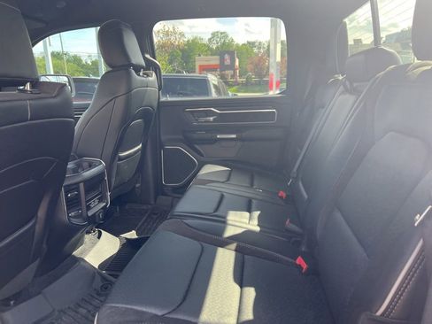 Used 2023 RAM 1500 Laramie AWD/4WD image 12