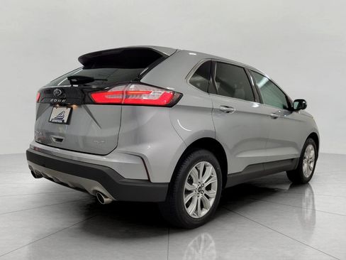 Used 2024 Ford Edge Titanium image 19