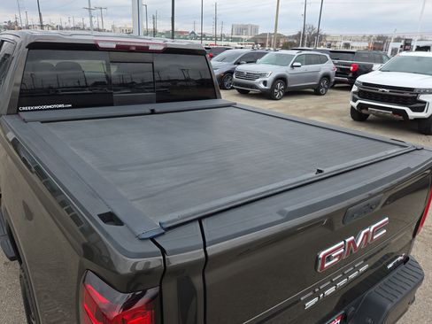 Used 2019 GMC Sierra 1500 AT4 w/ AT4 Premium Package image 15