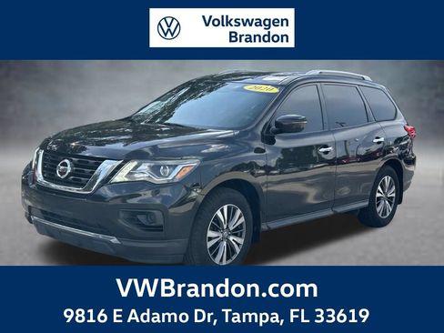 Used 2020 Nissan Pathfinder S FWD image 1