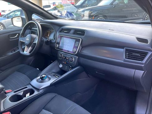 Certified 2023 Nissan Leaf S image 14