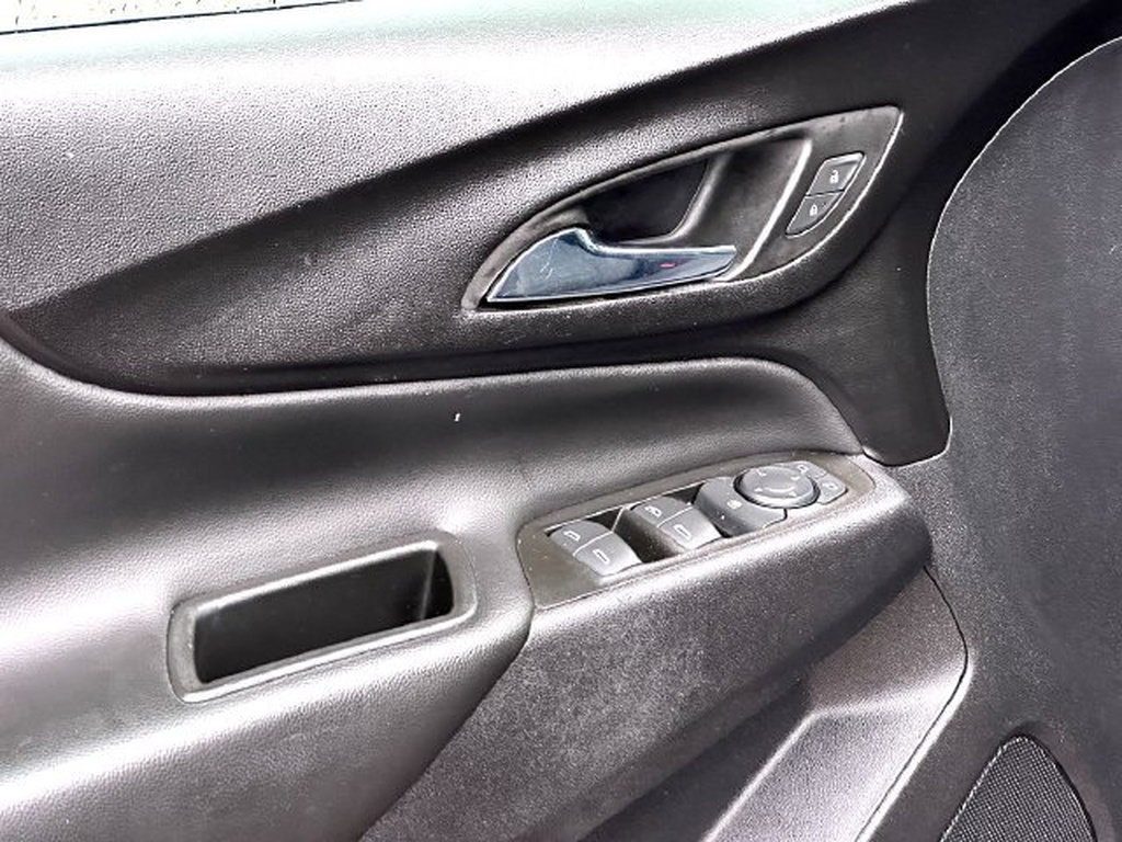 Used 2022 Chevrolet Equinox LT FWD image 11