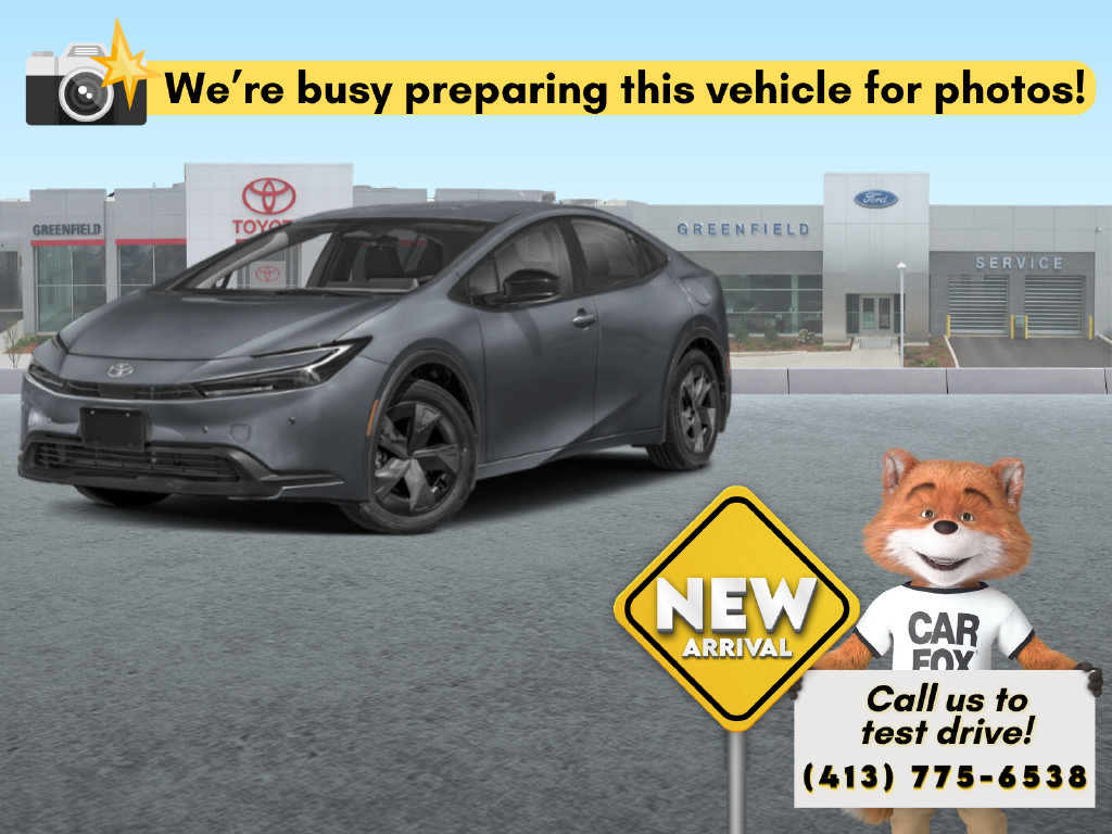 Used 2026 Toyota Prius LE AWD/4WD image 1