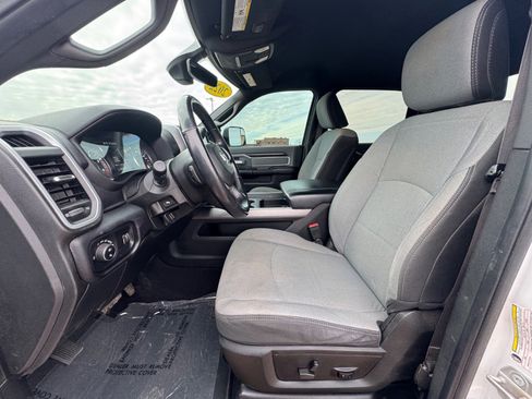 Used 2022 RAM 2500 Big Horn w/ Level A Equipment Group image 9