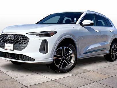 New 2025 Audi Q5 Premium Plus