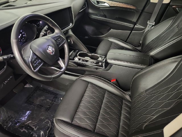 Used 2022 Buick Envision Avenir w/ Technology Package II AWD/4WD image 13