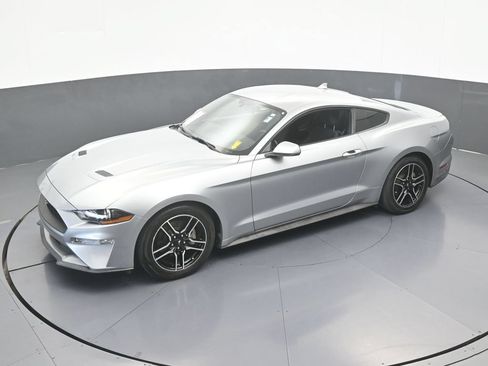 Used 2020 Ford Mustang Coupe w/ Equipment Group 101A RWD image 34