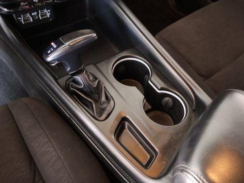 Used 2022 Dodge Durango GT image 8