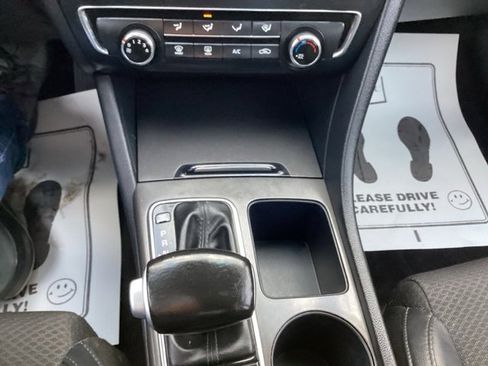 Used 2018 Kia Optima S w/ Panoramic Sunroof Package image 27