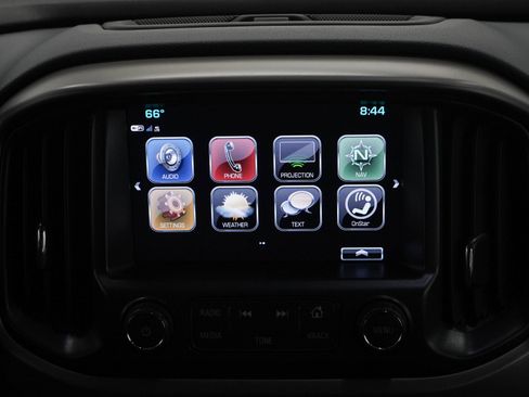 Used 2018 Chevrolet Colorado Z71 AWD/4WD image 15
