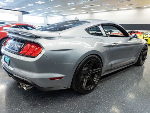 Used 2020 Ford Mustang GT w/ Equipment Group 301A RWD image 5