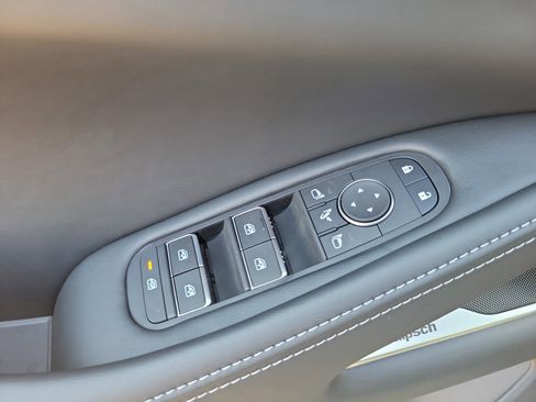 New 2026 INFINITI QX60 Luxe w/ Cargo Package image 18