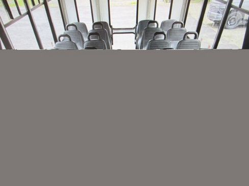 Used 2018 Ford E-450 and Econoline 450 Super Duty w/ Shuttle Bus Prep Package RWD image 5