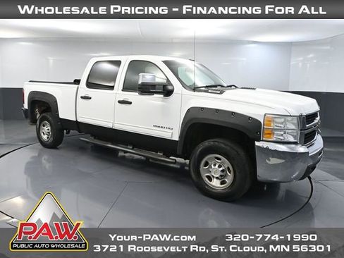 Used 2010 Chevrolet Silverado 2500 LT image 1