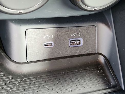 Used 2025 Nissan Z Performance w/ Floor Mat Package RWD image 23