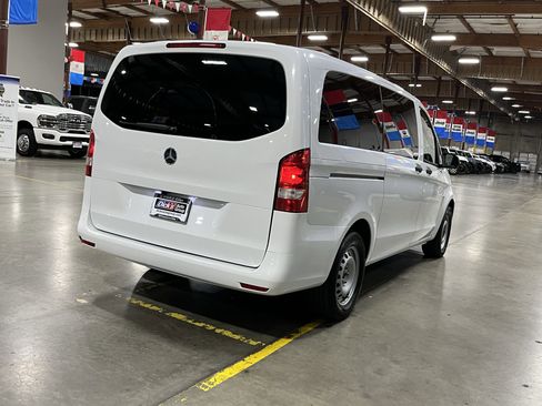 Used 2023 Mercedes-Benz Metris Passenger image 5