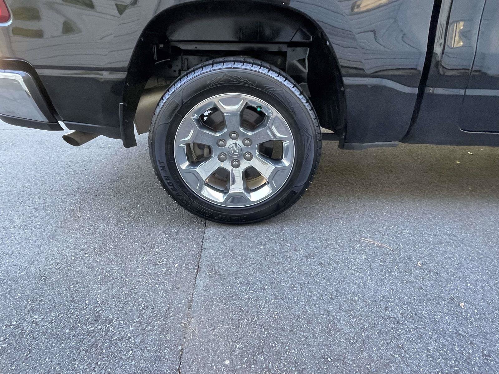 Used 2020 RAM 1500 Big Horn AWD/4WD image 7