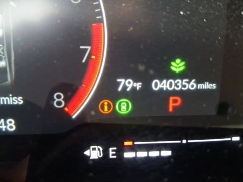 Used 2024 Honda Civic EX image 3