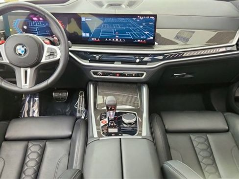 Used 2025 BMW X6 M Competition w/ Executive Package image 19