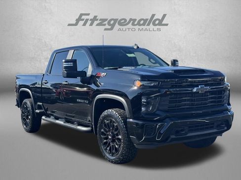 Used 2025 Chevrolet Silverado 2500 Custom w/ Custom Convenience Package AWD/4WD image 1