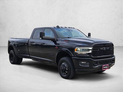 Used 2020 RAM 3500 Laramie AWD/4WD image 3