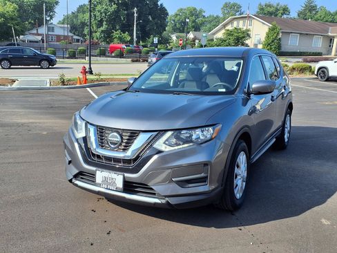 Used 2018 Nissan Rogue S FWD image 27