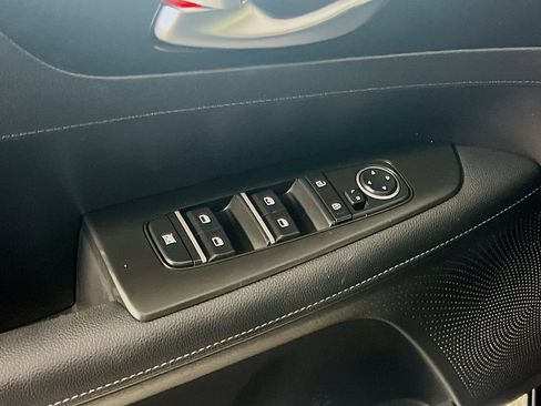 Certified 2022 Kia Forte GT-Line w/ GT-Line Premium Package FWD image 19