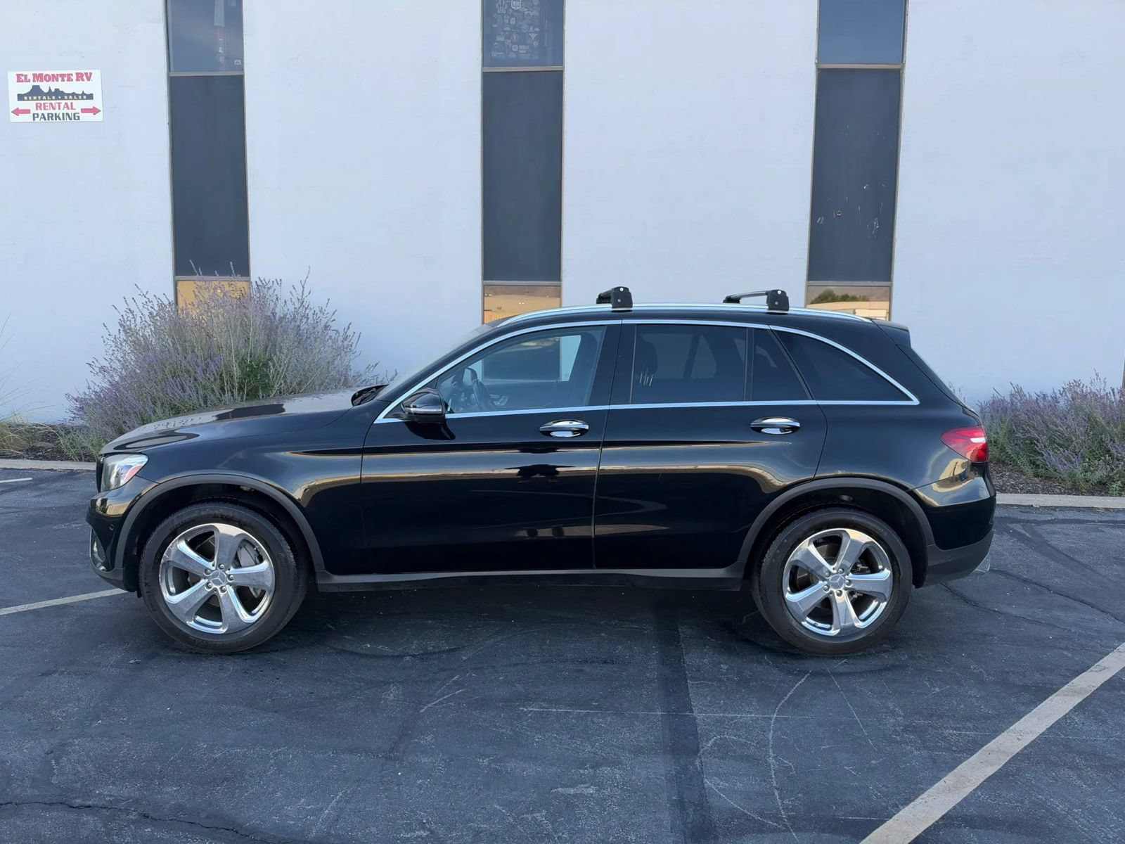 Used 2016 Mercedes-Benz GLC 300 4MATIC w/ Driver Assistance Package image 2