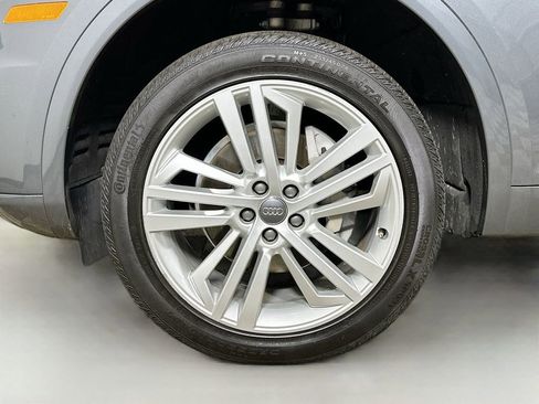 Used 2018 Audi Q5 Prestige w/ Prestige Package image 39