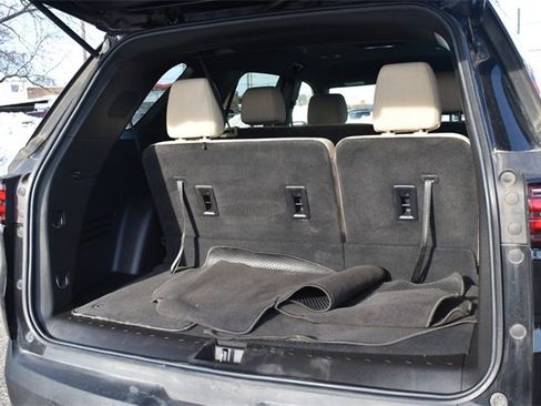 Certified 2022 Chevrolet Traverse LS image 17