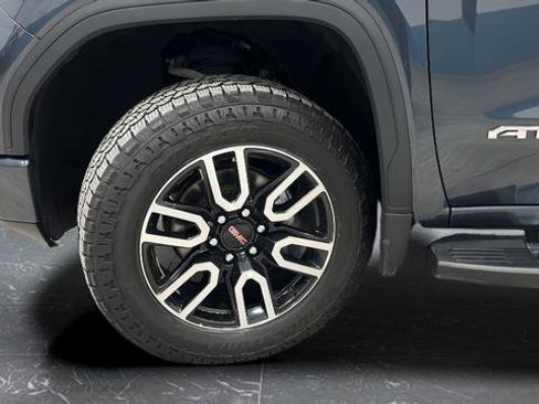 Used 2021 GMC Sierra 1500 AT4 image 32