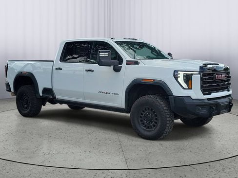Used 2024 GMC Sierra 2500 AT4X w/ AT4X AEV Edition AWD/4WD image 2