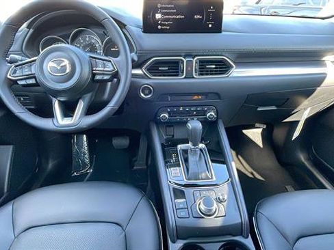 Used 2025 MAZDA CX-5 AWD 2.5 S w/ Select Package image 17