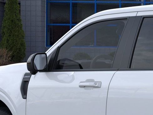 New 2025 Ford Maverick Lariat w/ Black Appearance Package image 21