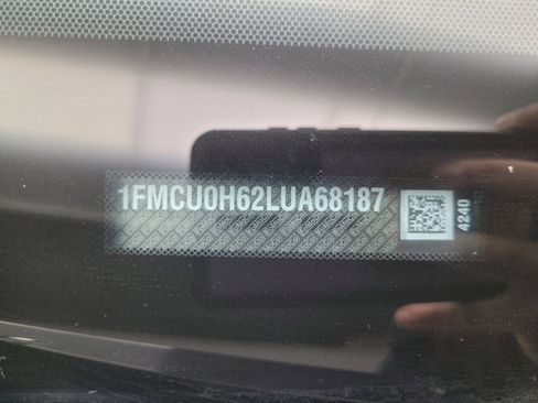 Used 2020 Ford Escape SEL image 33