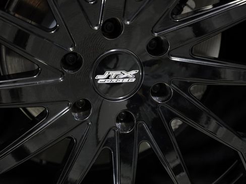 Used 2025 GMC Yukon XL AT4 Ultimate image 57