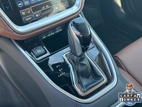 Used 2025 Subaru Outback Touring image 30