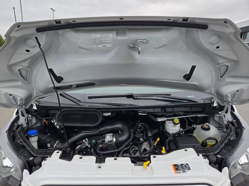Used 2024 Ford Transit 350 XLT RWD image 19
