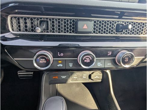 Certified 2025 Honda Civic Sport image 20